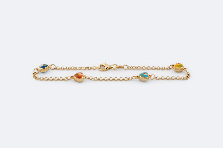 Bracelet Oro Giallo Bracelet en or jaune avec petits coeurs 58 Facettes 194,00 BRC