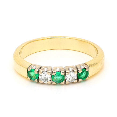 Bague 52.5 Bague ligne diamants et émeraudes en or jaune et blanc 14k 58 Facettes 78A836AE470A492DA0A6D54A4C88D17D