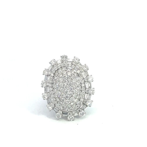 Bague Bague en or blanc et diamants 58 Facettes UN0131
