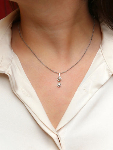 Pendentif Pendentif or blanc diamants taille brillant 0,20 ct 58 Facettes J413