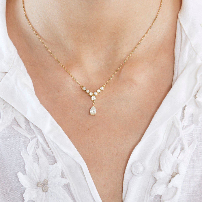 Collier Collier or jaune diamant poire 58 Facettes 35000062