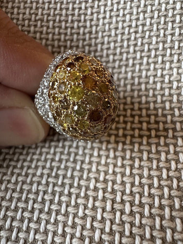 Bague 51 Bague bombée en or gris pavée diamants cognac 58 Facettes