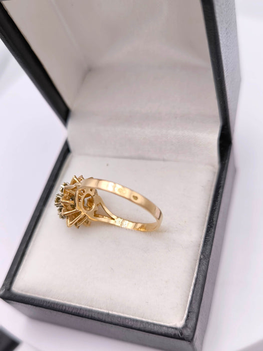 50s flower ring 2 golds and diamond