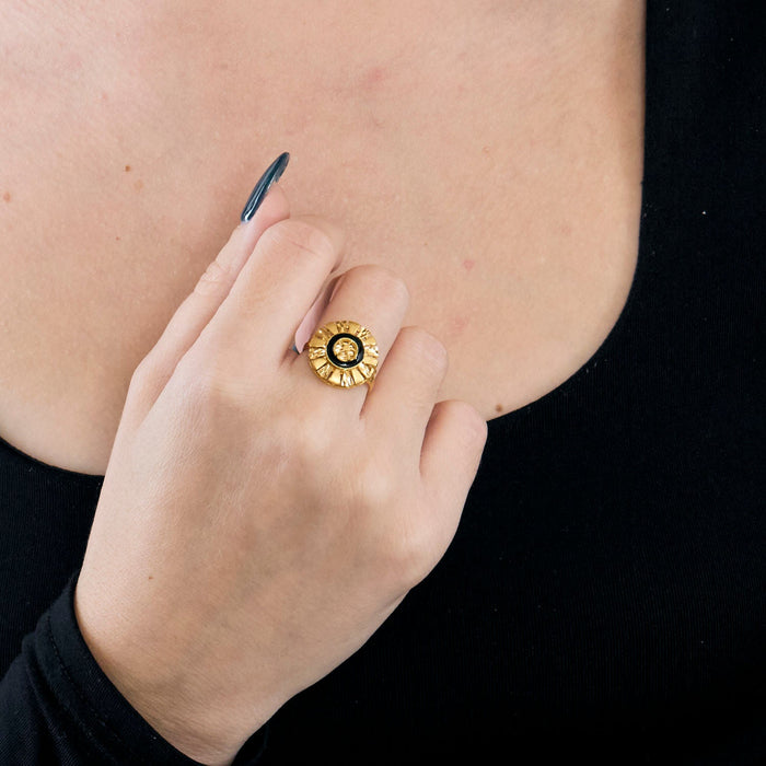 Anello in oro giallo