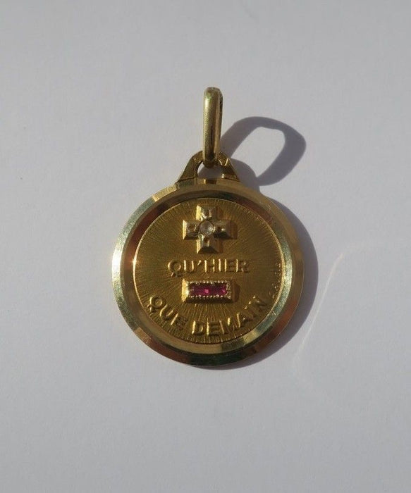 AUGIS - Love Medal pendant