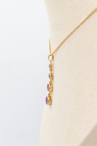 Přívěsek ze žlutého zlata a ametystů 