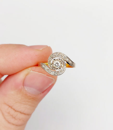 Bague 53.5 Bague tourbillon antique or 18k platine et diamants (circa 1920) 58 Facettes A06335