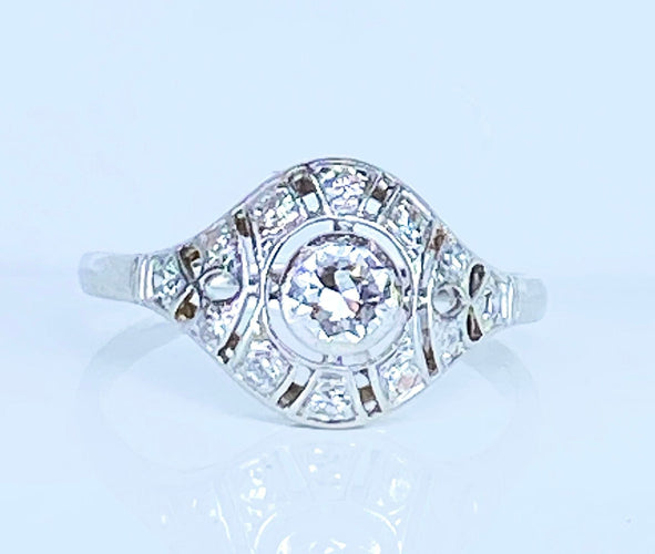 Bague 53 Bague or blanc diamants vers 1900 58 Facettes AB650