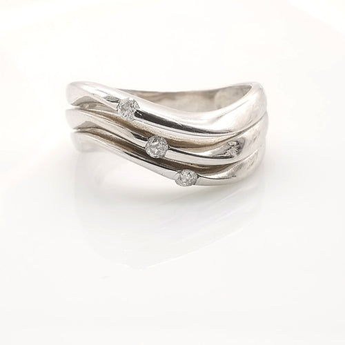 Bague 53 Bague en or blanc diamants 58 Facettes