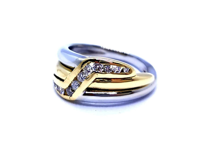 Bague 47 Bague Or jaune, Or blanc Diamant 58 Facettes 948341CD
