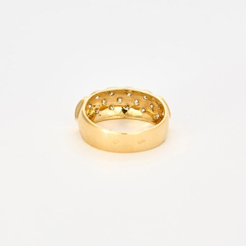 Bague 56 Bague or jaune sertie de 19 diamants de 0,09 ct (1.71ct au total) 58 Facettes 1-0000212/1