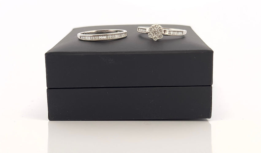 Bague 56 Bague de fiançailles + alliance en or et diamants 58 Facettes