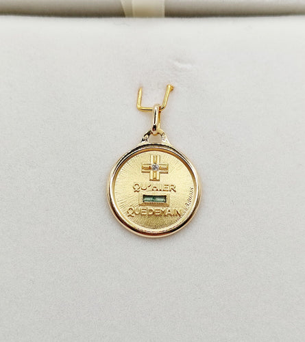 Pendentif AUGIS - Pendentif médaille d'amour or "+ qu'hier - que demain" - L'Essentielle verte 58 Facettes J10719X000