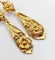 Boucles d'oreilles Dormeuses antique XXL or jaune fleurs finement ciselés (circa 1900) 58 Facettes A05468