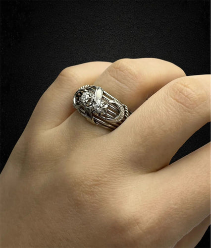 Bague Bague « mille fili » bombée ornée de diamants. Italie, années 1950. 58 Facettes