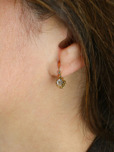 Boucles d'oreilles Dormeuses anciennes or jaune diamant taille rose 58 Facettes 1022.4