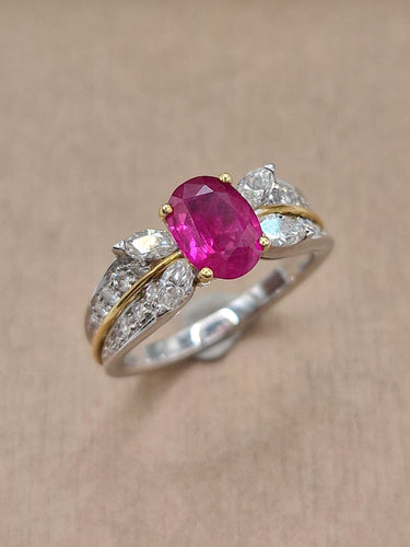 Bague 52 Bague fleur deux or avec rubis ovale et diamants 58 Facettes