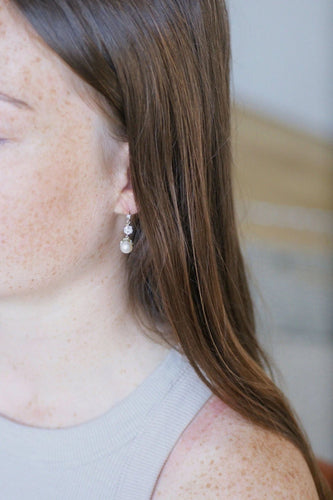 Boucles d'oreilles Dormeuses Art Deco or, perles, et diamants 58 Facettes