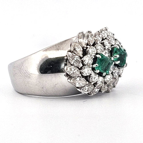 Bague 55 Bague vintage en or blanc avec émeraude et diamants 58 Facettes