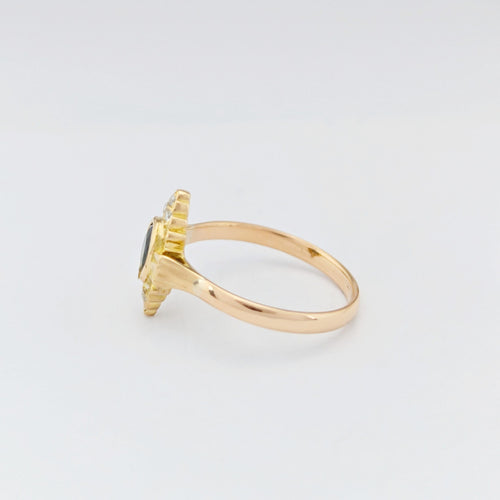 Bague 53 Bague en or jaune, saphir et diamants 58 Facettes 32638