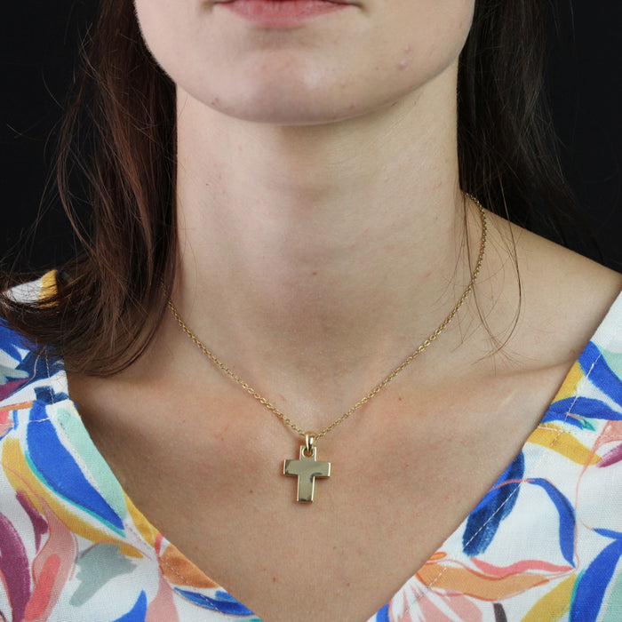 Yellow gold cross second-hand