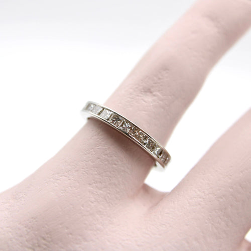 Bague 52 Bande d'éternité en or et diamants 58 Facettes