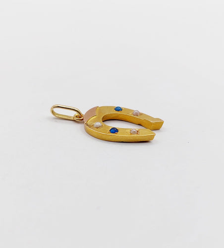 Pendentif fer à cheval antique en or 18k pierres bleues et perles