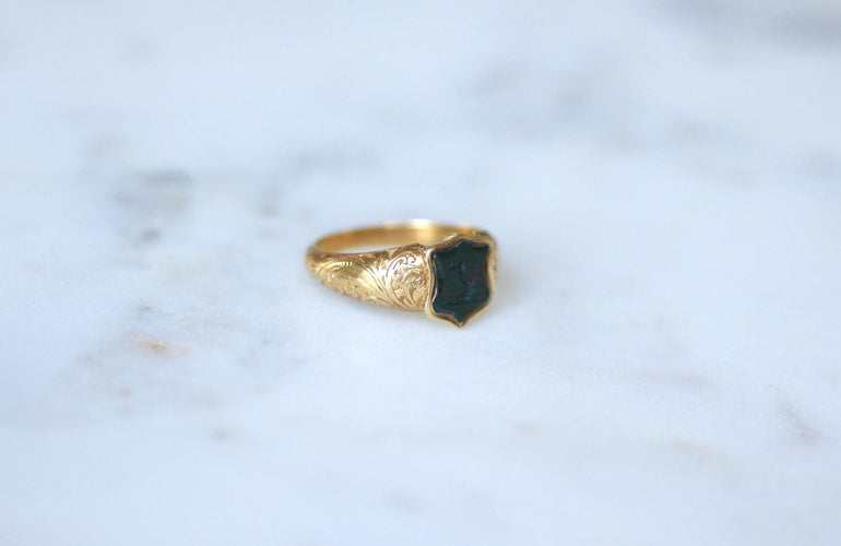 60 Chevalière Ancienne Intaille Jaspe Sanguin Or Jaune 58 Facettes