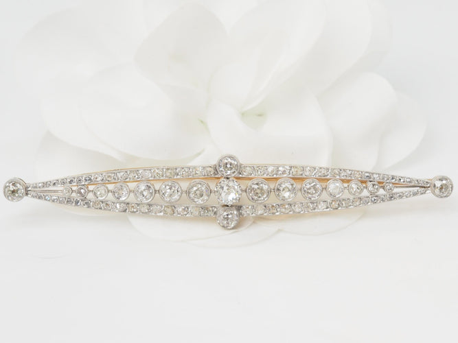 Broche Importante broche Art Déco en or jaune platine et diamants 58 Facettes 32820