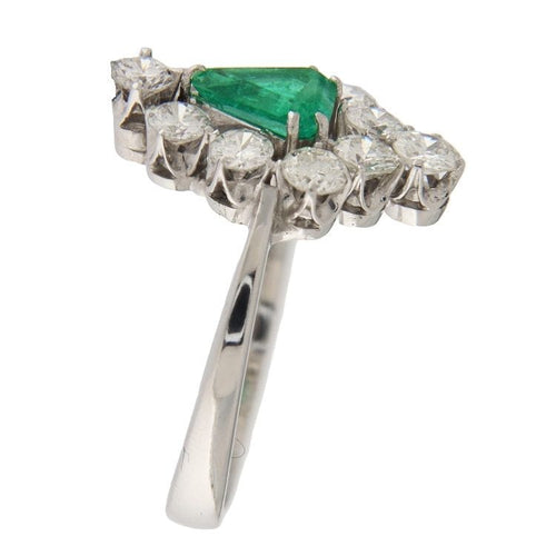 Bague 57 Bague en or blanc avec émeraude et diamants 58 Facettes G3766