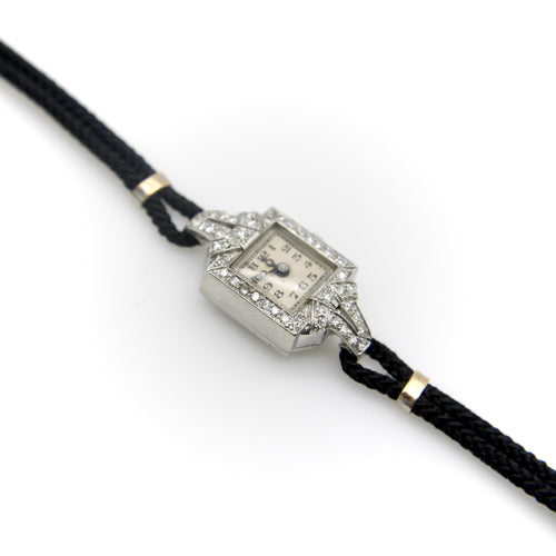 康科德（Concord）Art Deco手表，采用铂金和钻石制成 