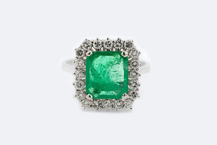 Bague Oro Bianco / 17 Bague en or blanc avec émeraude et diamants 58 Facettes anl179