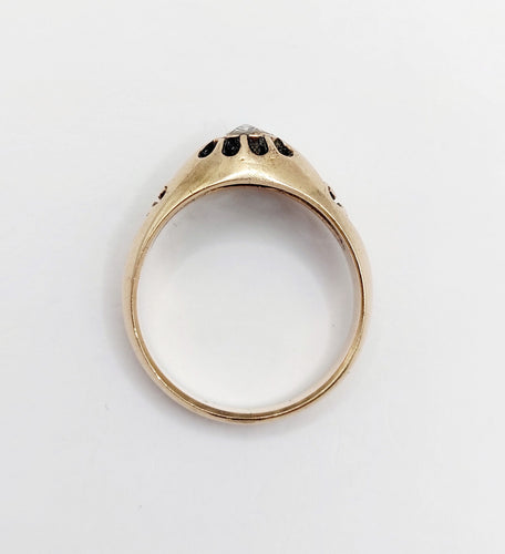 Bague 56.5 Bague jonc bombé antique en or 14k et diamant taille rose 58 Facettes A06623