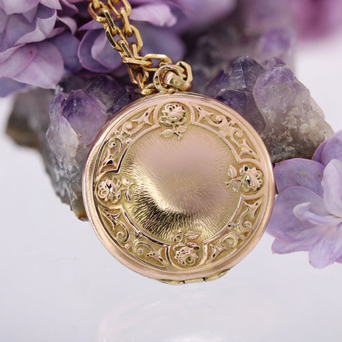 Pendentif Médaillon ancien en or rose ciselée 58 Facettes 25-101