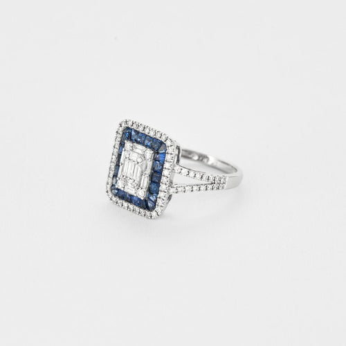 Bague 54 Bague en or blanc, saphirs et diamants 58 Facettes