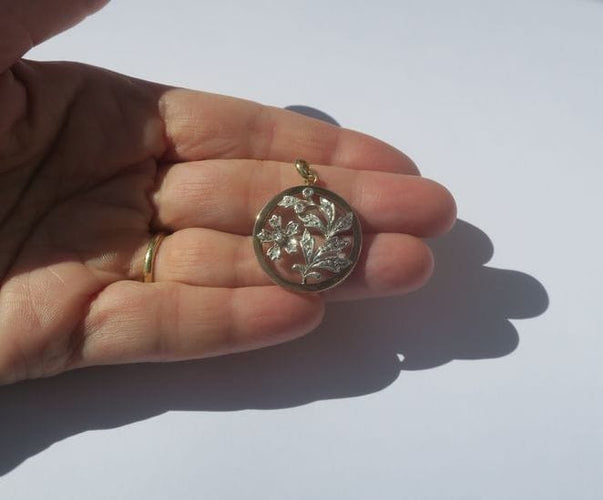Pendentif Pendentif Art Nouveau fleur Diamants Or rose et argent 58 Facettes