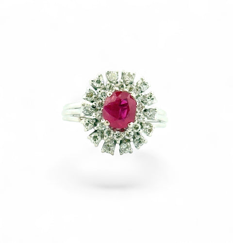 Bague 52 Bague en or blanc diamants et rubis 58 Facettes