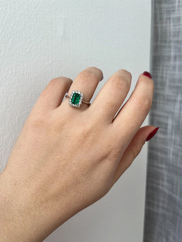 Bague 57 Bague Marguerite Émeraude Rectangulaire 58 Facettes