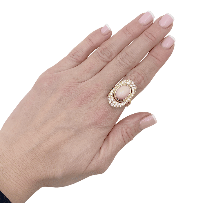 Bague 53 Bague, or jaune, corail et diamants 58 Facettes 34034