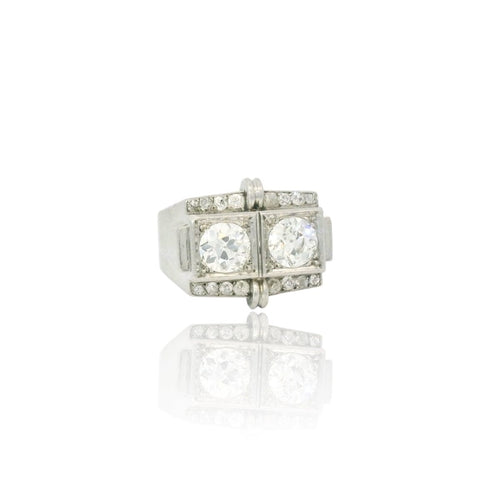 Bague Bague en or blanc et diamant des années 1940 58 Facettes