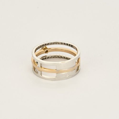 Three-ring ring in rose gold, white gold, and diamonds 