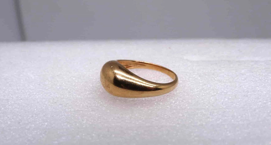 Bague Bague bombée or jaune 58 Facettes 11645