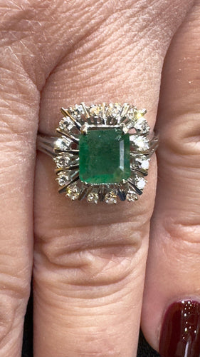 Bague 55 Bague ancienne or blanc émeraude diamants 58 Facettes