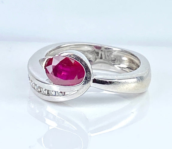 Bague 53 Bague or blanc rubis diamants 58 Facettes AB645