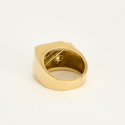 Bague 54,5 Bague de type chevalière en or jaune, or blanc, perle de culture blanche et diamant 58 Facettes TOU1577