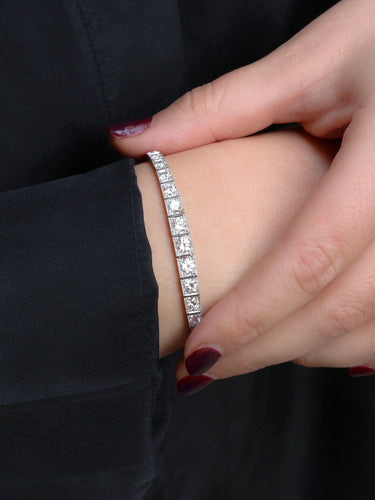 Bracelet Bracelet ligne diamants or blanc platine 58 Facettes J437