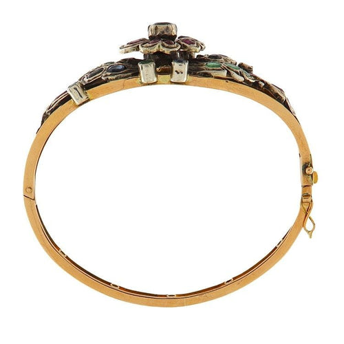 Bracelet Bracelet rigide de style ancien en or rose et argent avec rubis, saphirs et émeraudes 58 Facettes G3815