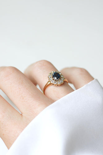 Bague 52.5 Bague Marguerite ancienne or jaune, saphir et diamants 58 Facettes