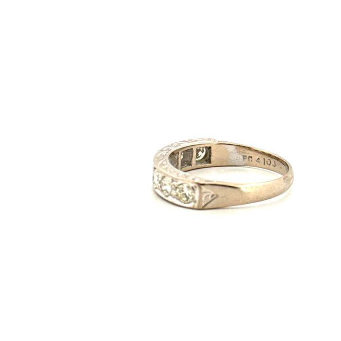 White Gold Half-Turn Wedding Ring 7 Diamonds