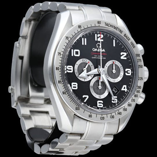 Montre Montre chronographe Omega Speedmaster Broad Arrow 58 Facettes MT41842